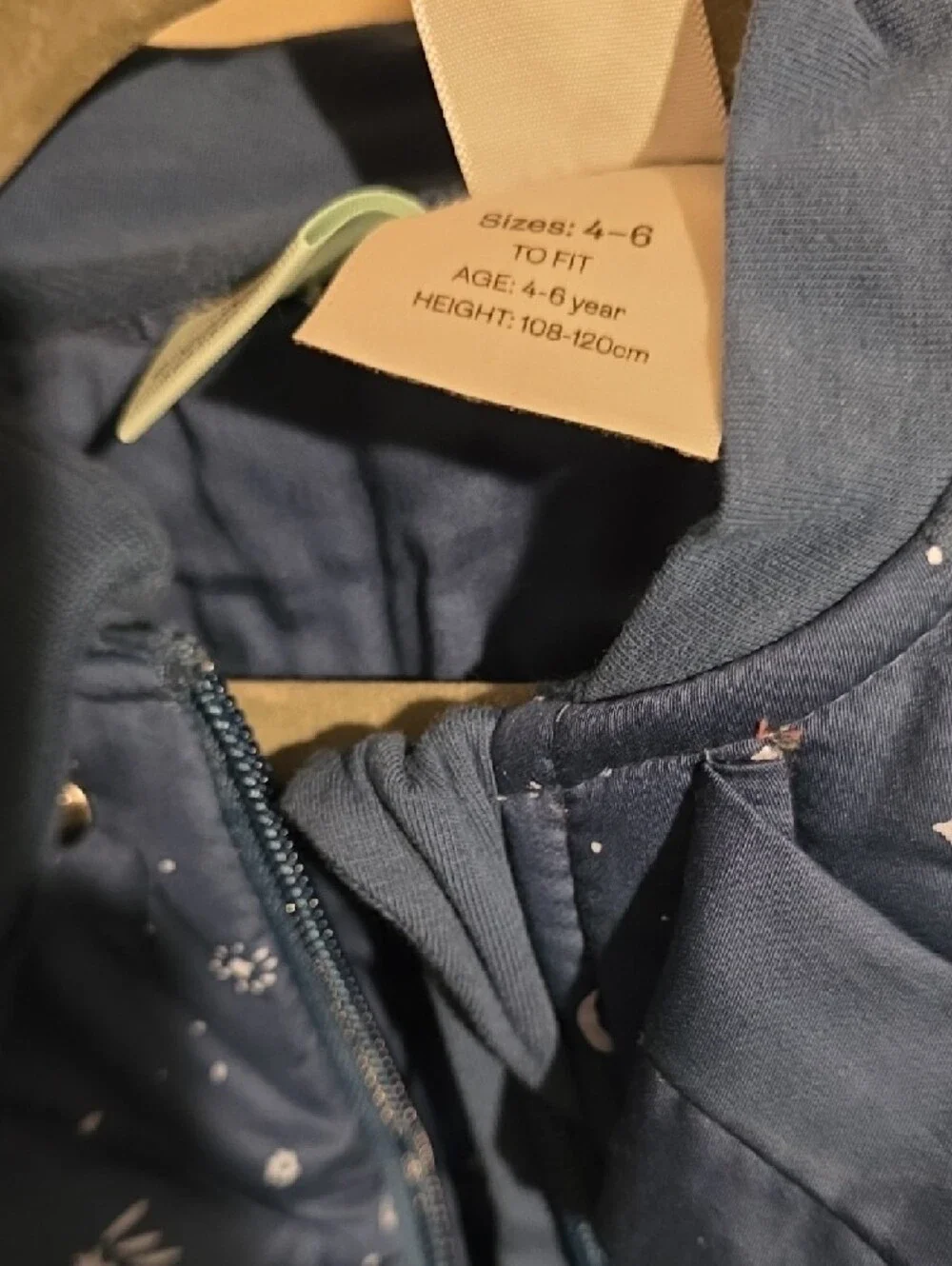 ergo pouch sleep suit